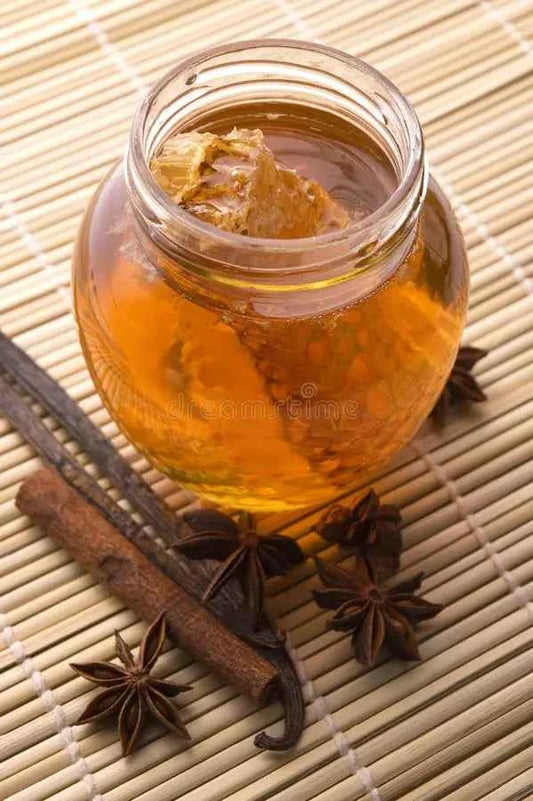 Honey & Vanilla 16 oz Candle - Luxurious Honey Vanilla Candle for Home Ambiance